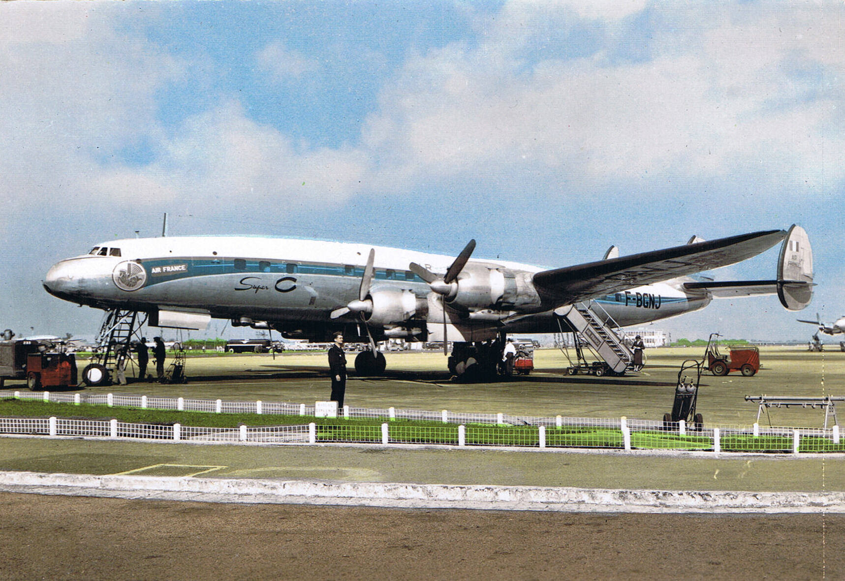 Air France fête les 70 ans de sa ligne Paris-Bogota