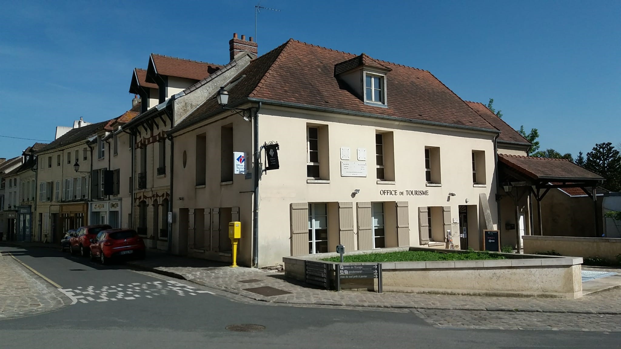 Touristeninformationsbüro von Luzarches