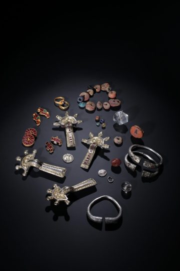 objets de la Préhistoire aux Temps Modernes,