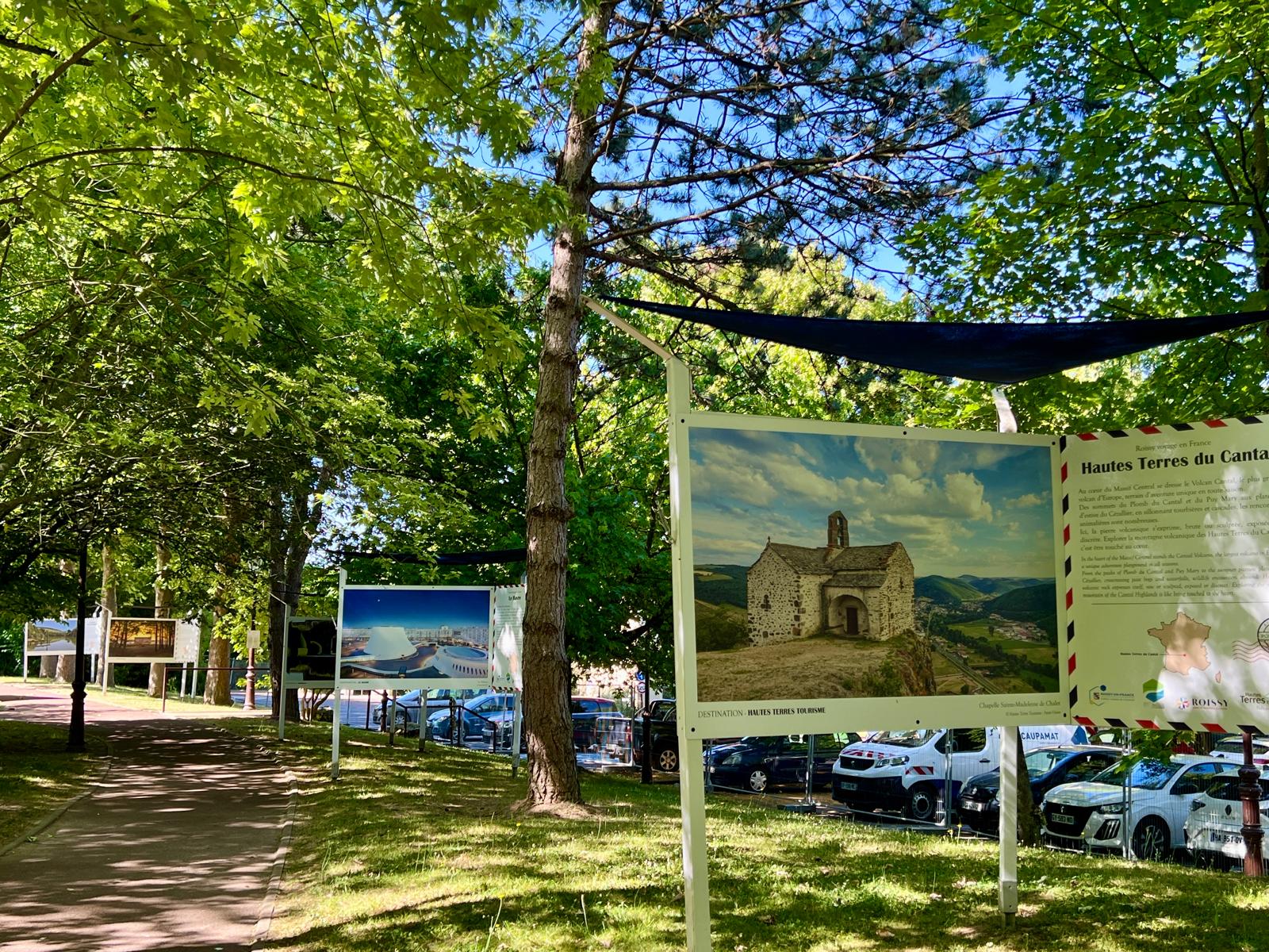 Nouvelle expo photo à Roissy : une invitation au voyage en France