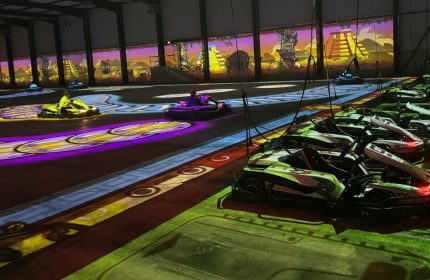 On a testé BattleKart Paris-Dammartin : du karting… version jeu vidéo !