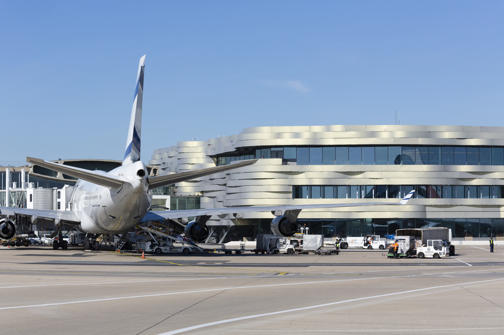 Entdecken Sie Terminal 2 mit einem Architekten der Groupe ADP