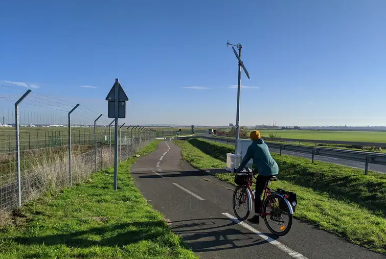 CDG à vélo : itinéraires et découvertes