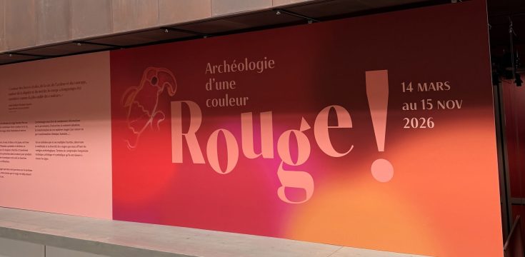 Rouge ! L’expo qui colore votre printemps au musée ARCHÉA