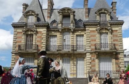 Coup de théâtre ! Le destin d&rsquo;une duchesse au Château d&rsquo;Écouen