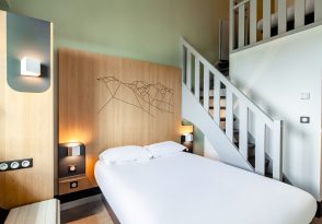 Lit double chambre familiale BB