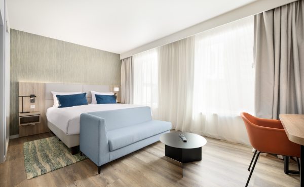 Studio Lit King Size