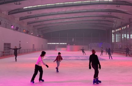Espace patinoire de la Plaine Oxygène