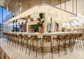 Le Bar