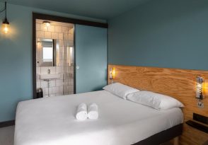 Eklo Paris Roissy CDG Airport
