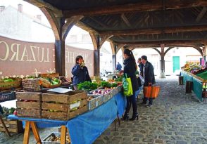Le marché de Luzarches