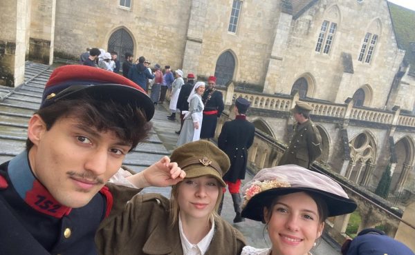 la troupe à Royaumont