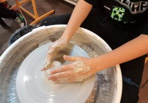 Atelier parents-enfants : Entre pots