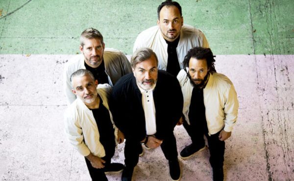 Electro Deluxe – Concert