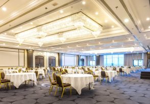 Concorde 700m² – Cabaret