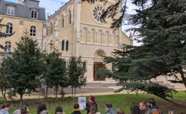 Visite sur l&rsquo;histoire du château de Sarcelles et sa transformation en centre culturel Simone-Veil