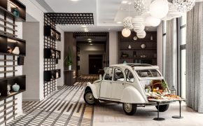 French Buffet Meeting Imagined – Foyer