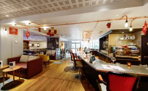 Before Paris Restaurant